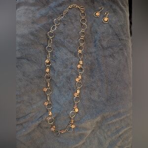 EUC Premier Designs Elegant Gold and Silver Necklace and Earring Set